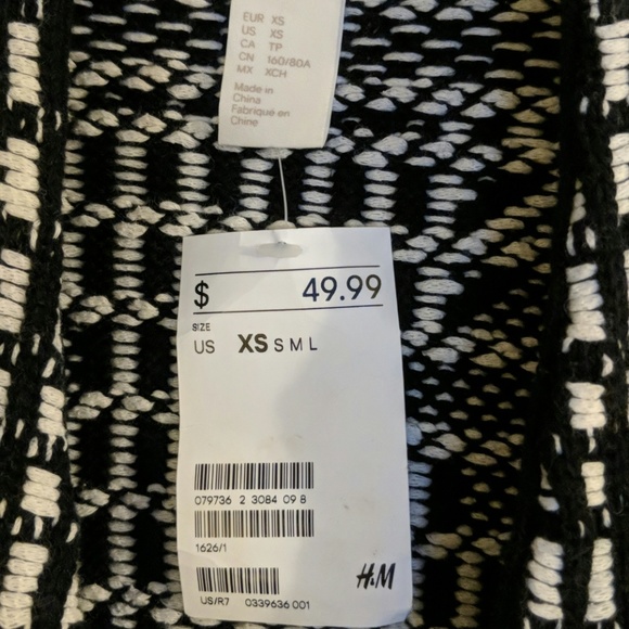 H&M sweater/cardigan - Picture 2 of 2